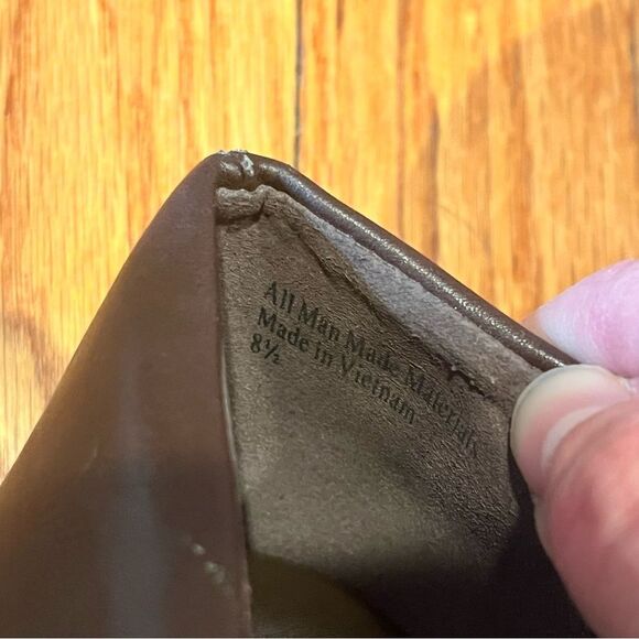 Kelly & Katie Brown Low Wedge Buckle Front Shoes Size 8.5 - Picture 8 of 8